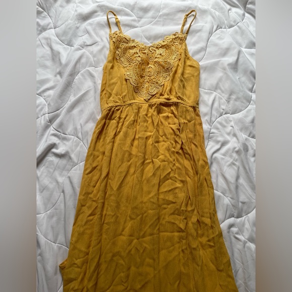 Nicolette Yellow Sundress with lace maxi - Picture 2 of 7